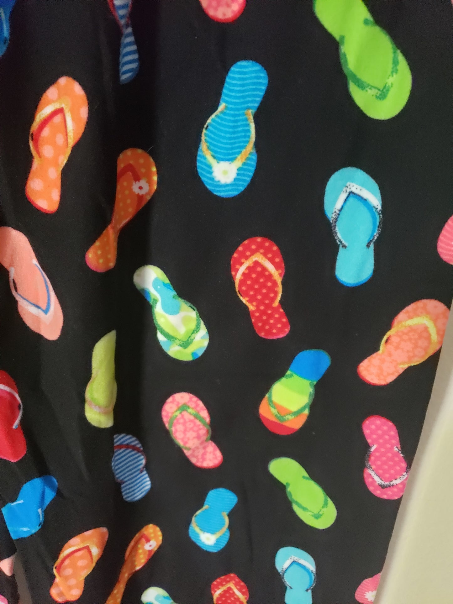 Flip Flopping Luxuriously Soft Leggings for Women (Size-One Size)