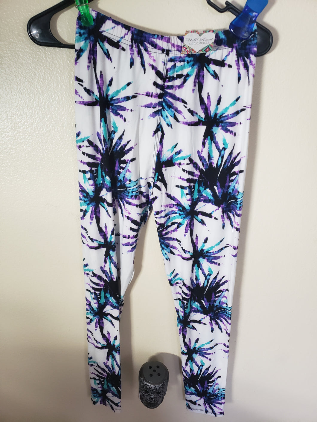 Colorful Starburst Luxuriously Soft Leggings for Women (Size-One Size)