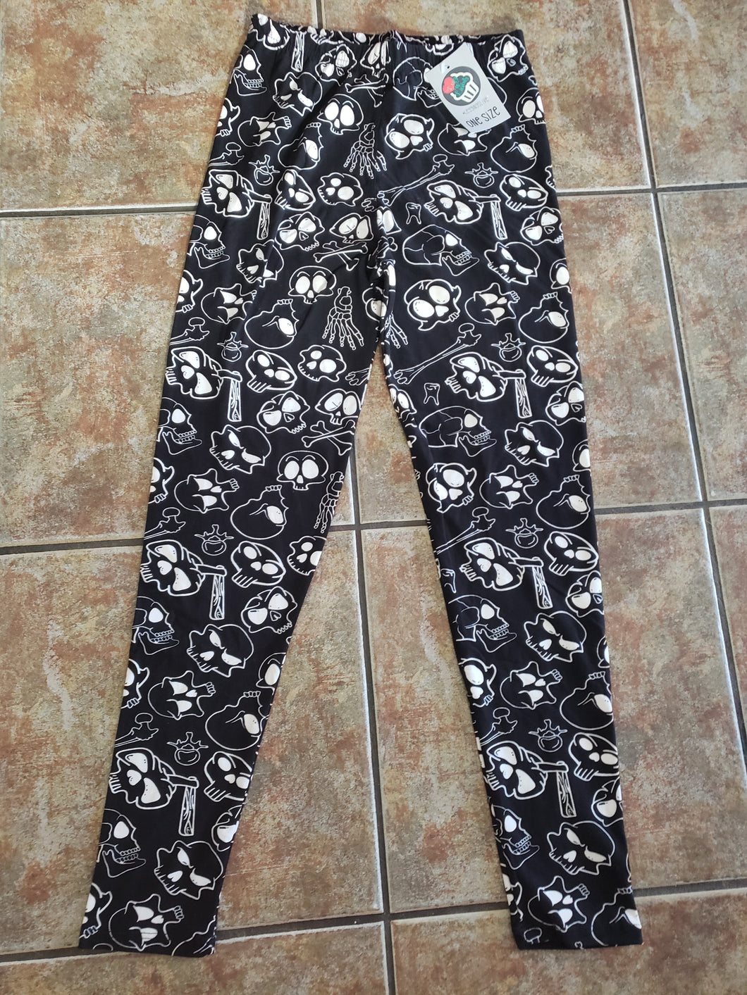 Comic Style Skull Luxuriously Soft Leggings for Women (Size-One Size)