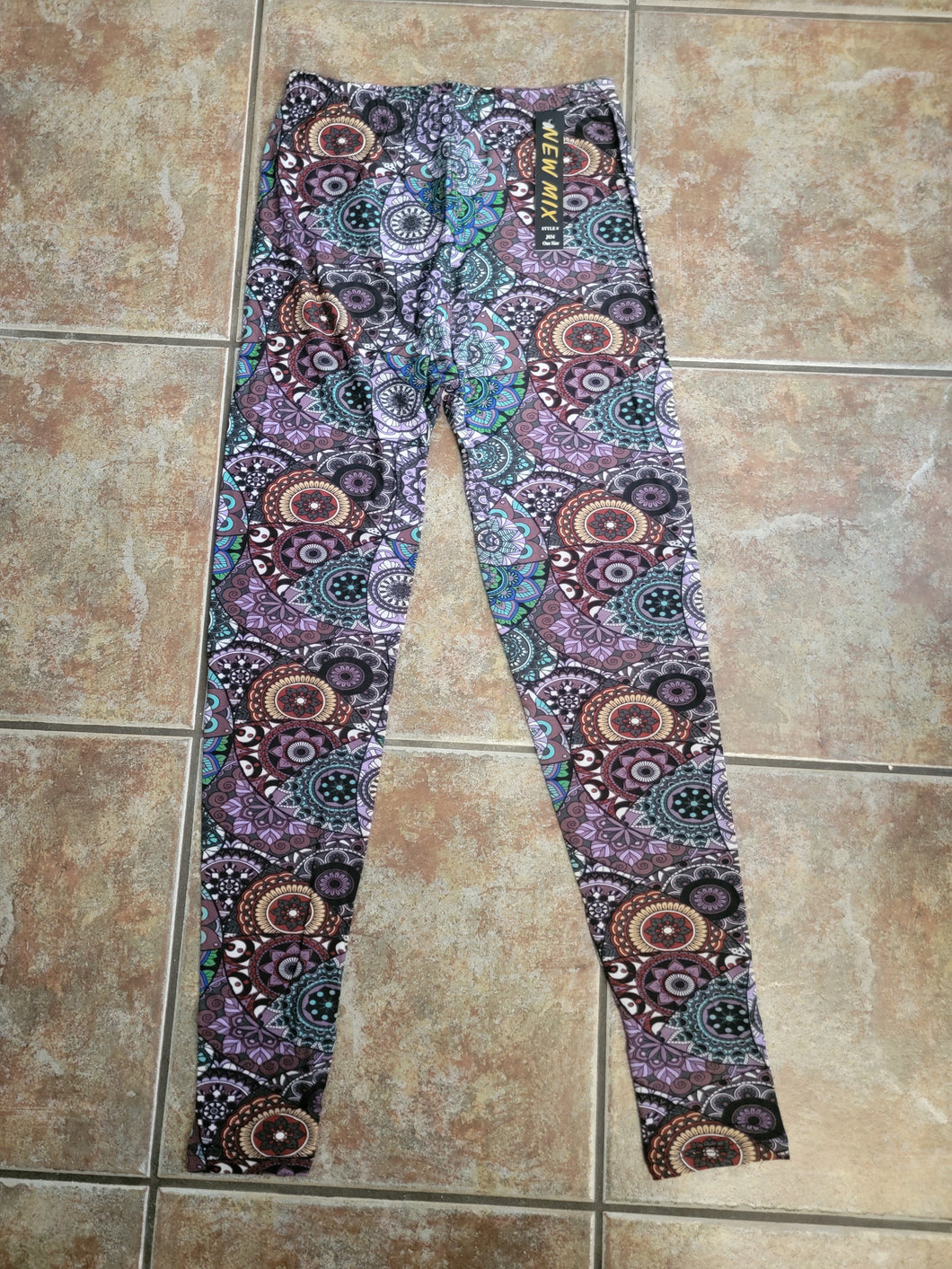 Perfect Paisley Luxuriously Soft Leggings for Women (Size-One Size)